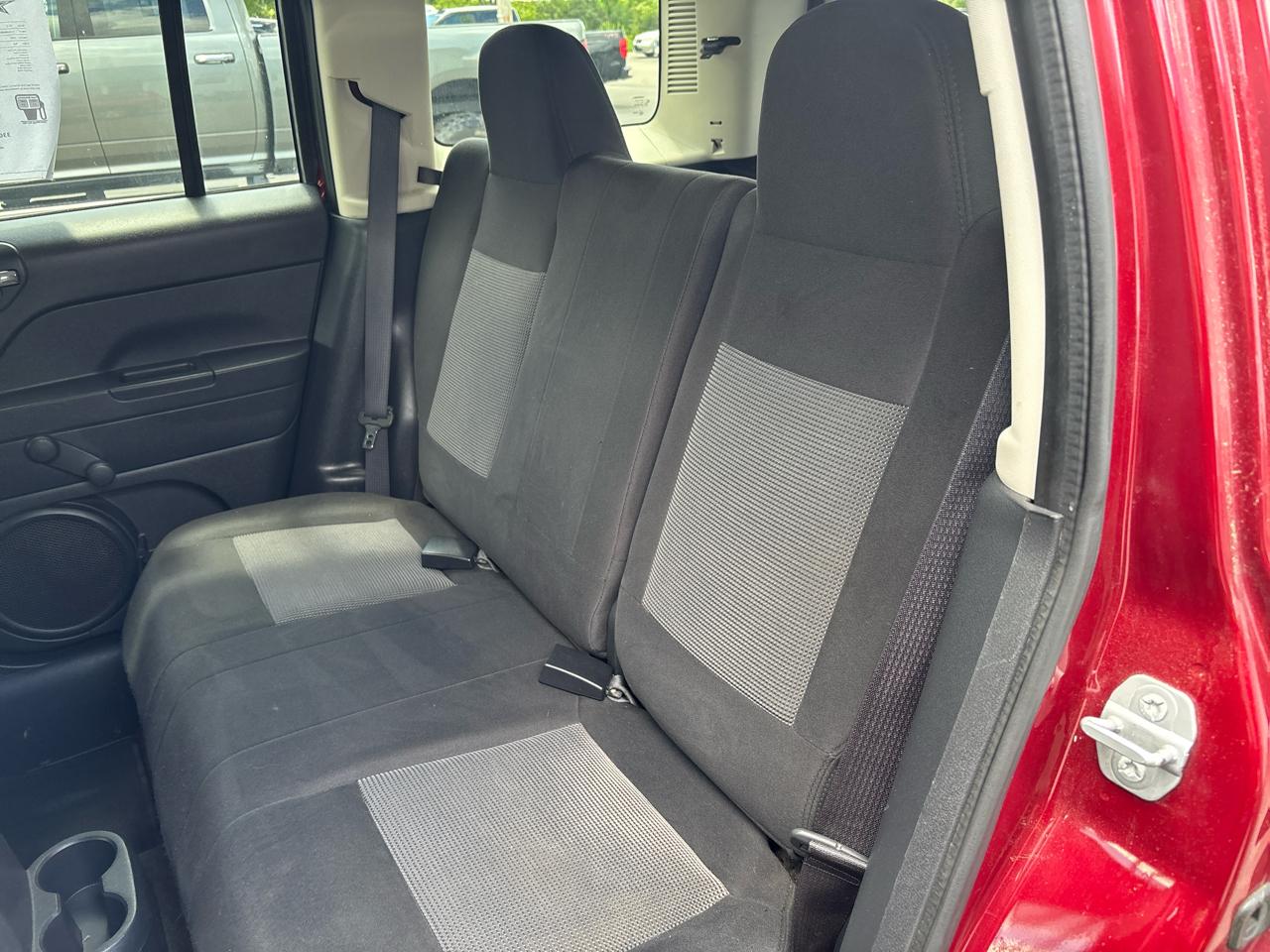 Jeep Patriot FWD 4dr Sport 2015