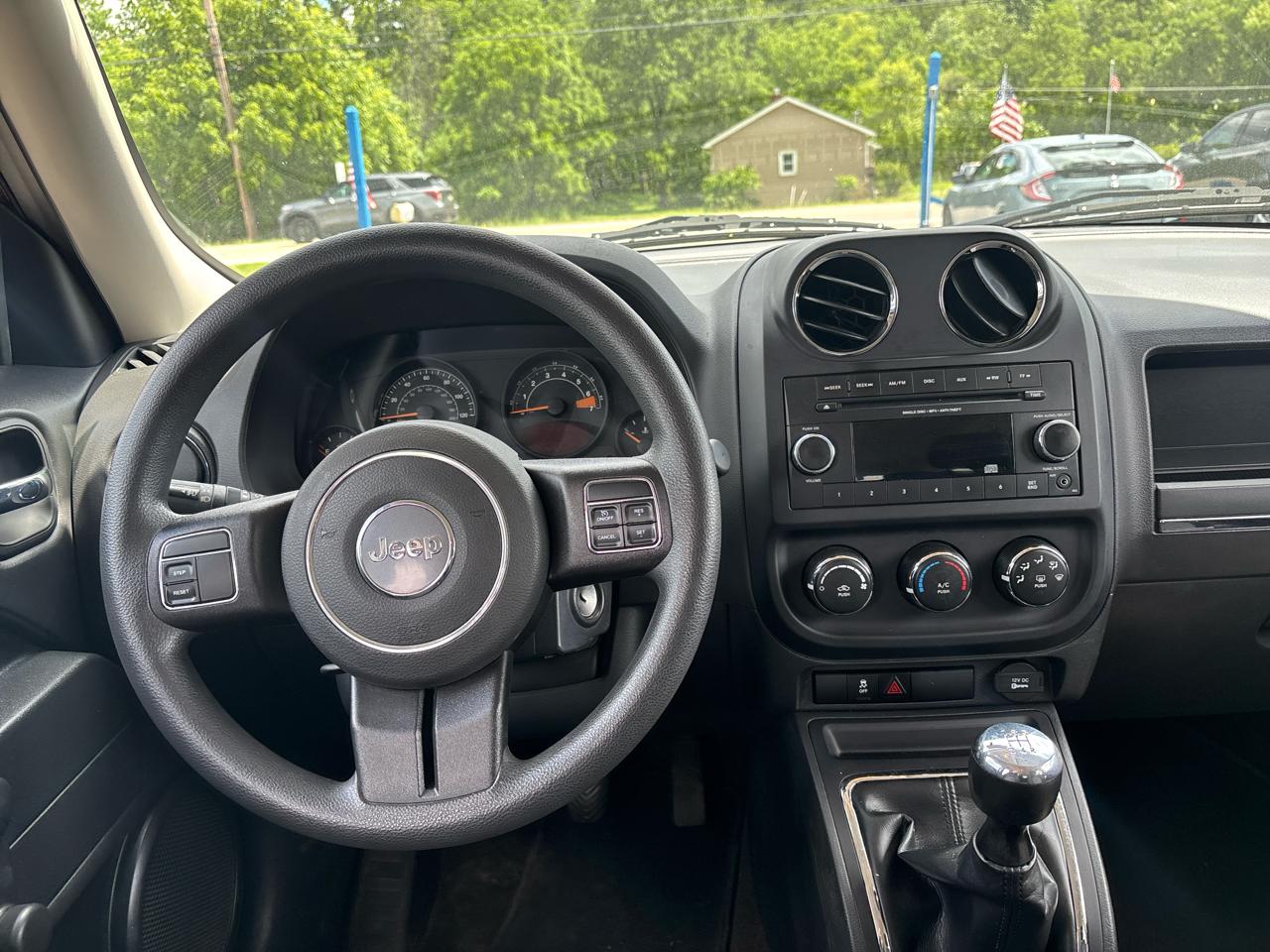 Jeep Patriot FWD 4dr Sport 2015
