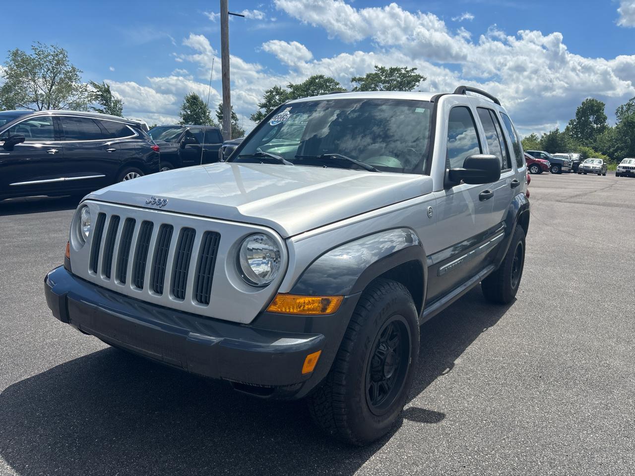 Jeep Liberty 4dr Renegade 4WD 2005