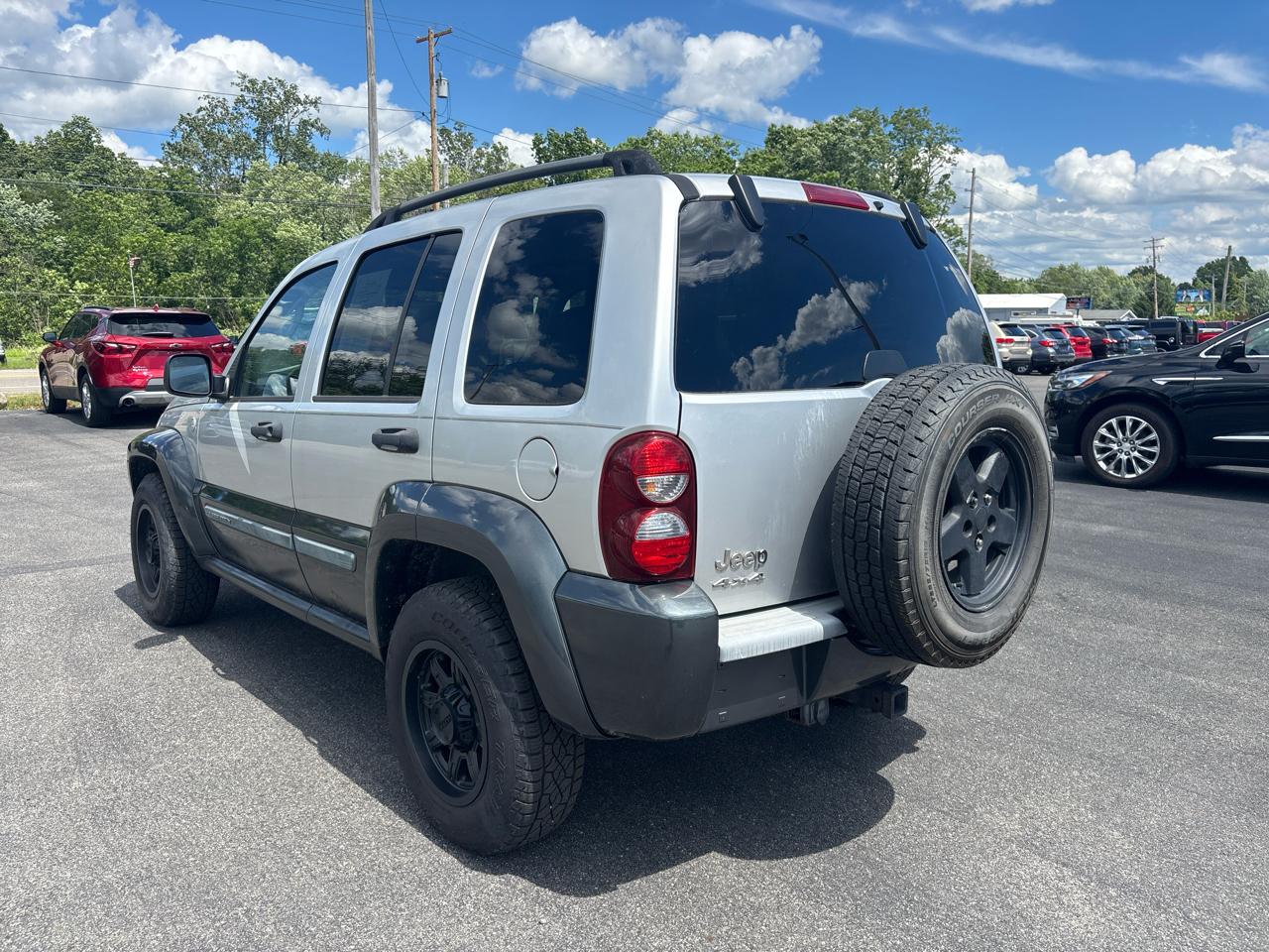 Jeep Liberty 4dr Renegade 4WD 2005