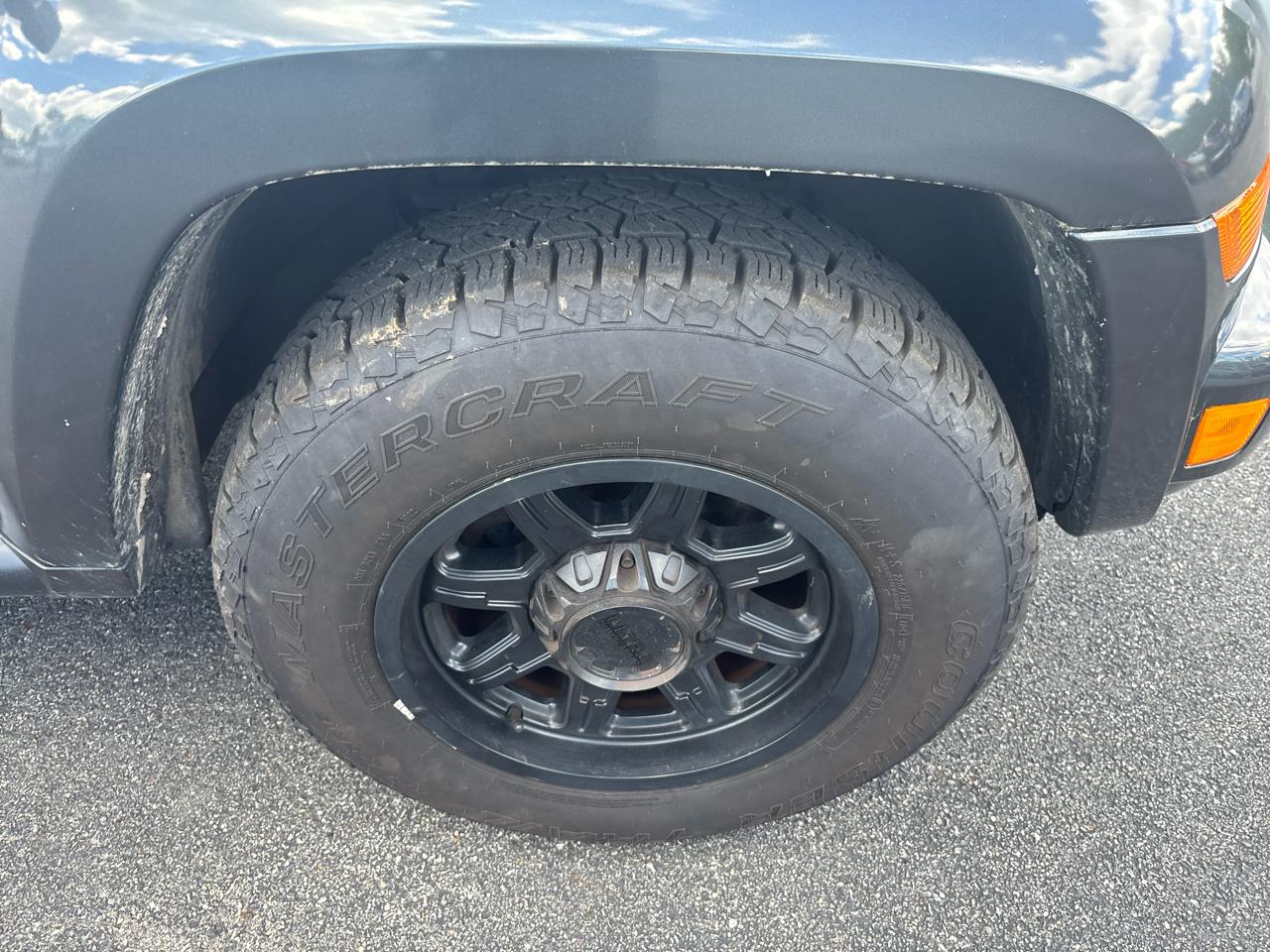 Jeep Liberty 4dr Renegade 4WD 2005