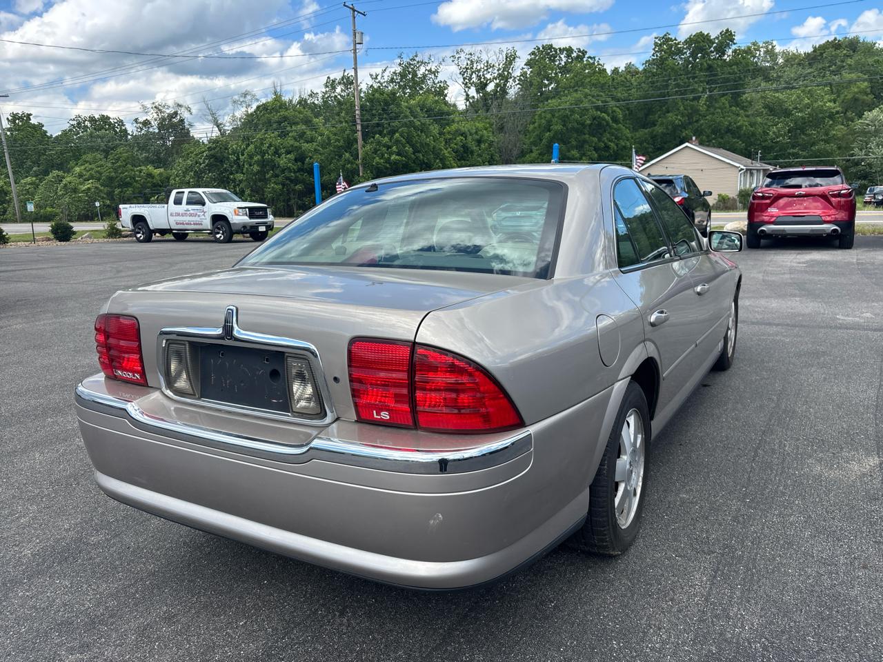 Lincoln LS 4dr Sdn V6 Auto w/Convenience Pkg 2002