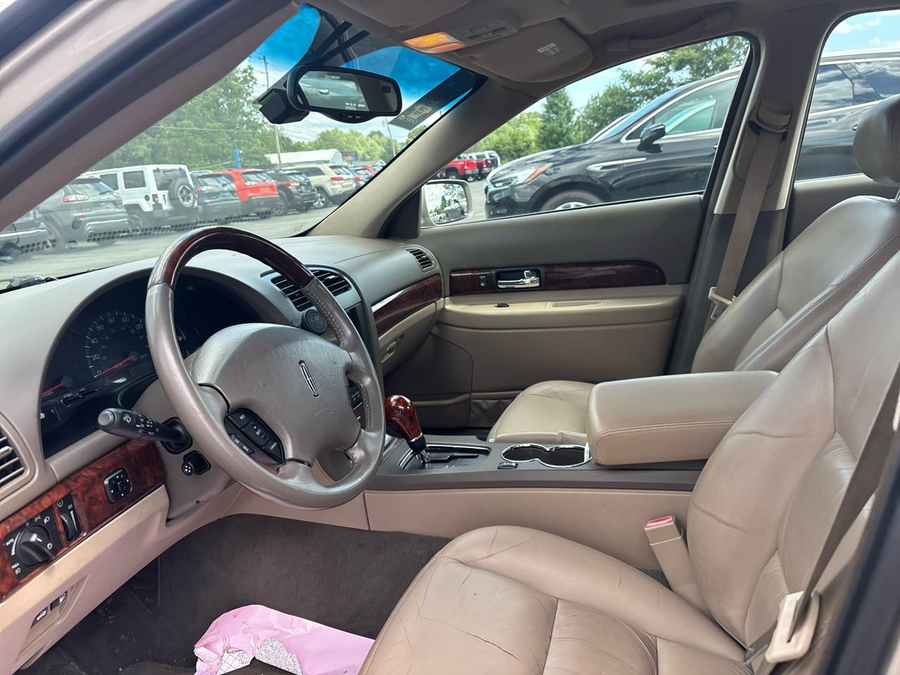 Lincoln LS 4dr Sdn V6 Auto w/Convenience Pkg 2002