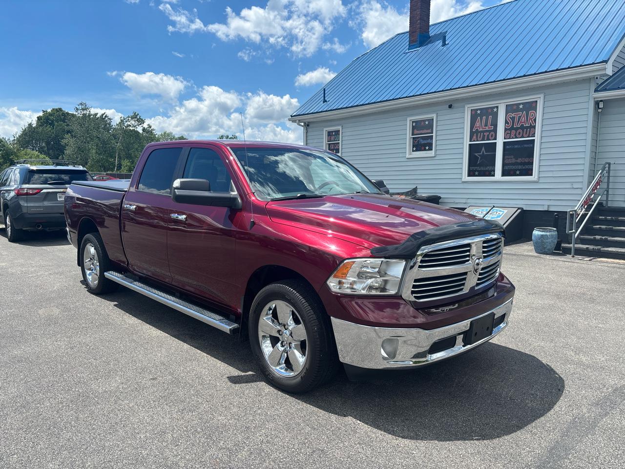 RAM 1500 Big Horn 4x4 Crew Cab 6'4" Box 2017