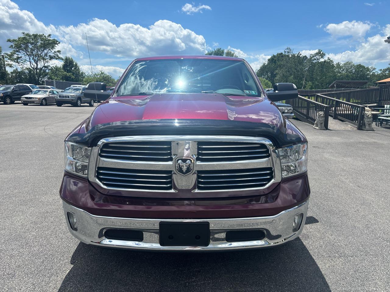RAM 1500 Big Horn 4x4 Crew Cab 6'4" Box 2017