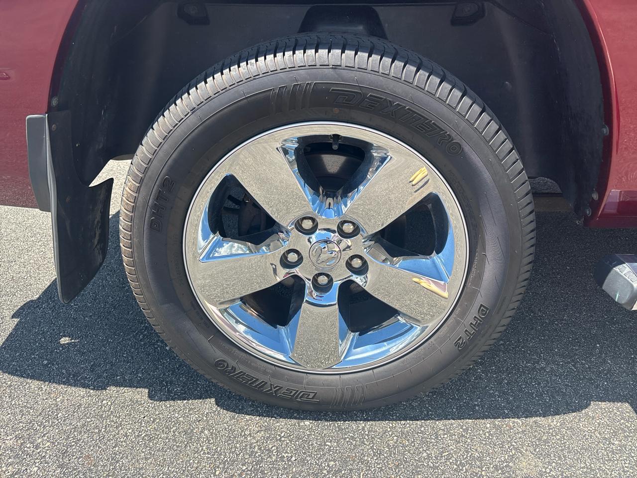 RAM 1500 Big Horn 4x4 Crew Cab 6'4" Box 2017