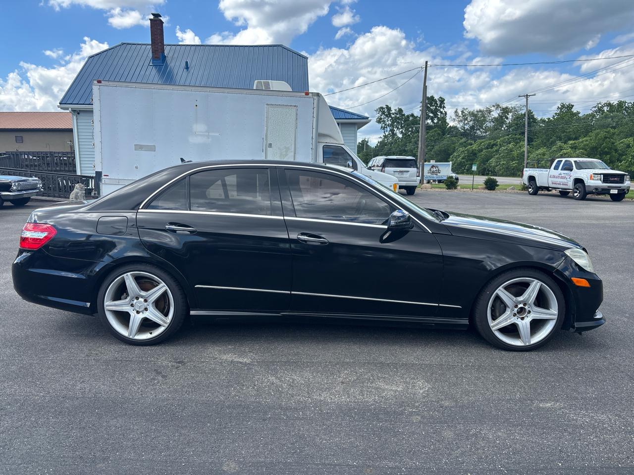 Mercedes-Benz E-Class 4dr Sdn E 350 Sport 4MATIC 2010