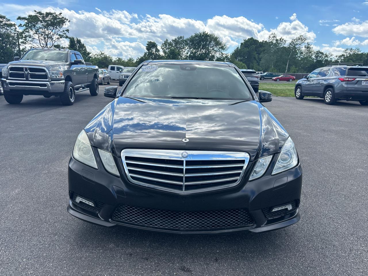 Mercedes-Benz E-Class 4dr Sdn E 350 Sport 4MATIC 2010