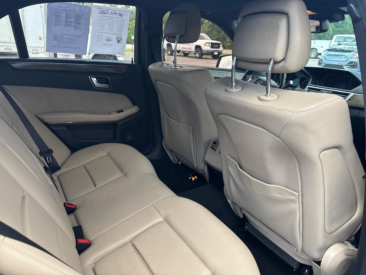 Mercedes-Benz E-Class 4dr Sdn E 350 Sport 4MATIC 2010