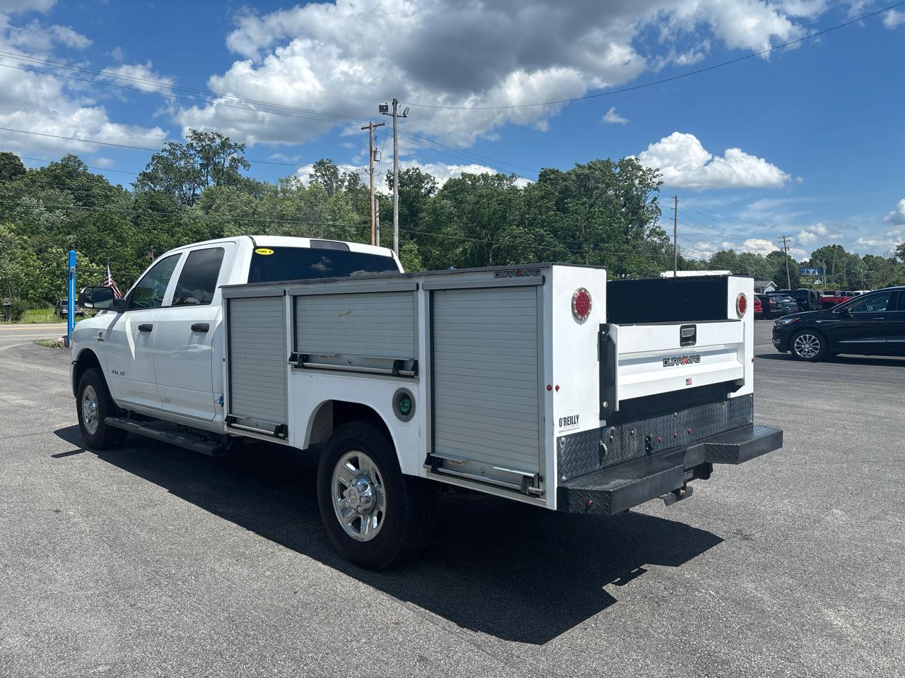 RAM 3500 Chassis Cab Tradesman 2WD Crew Cab 60" CA 172.4" WB 2019