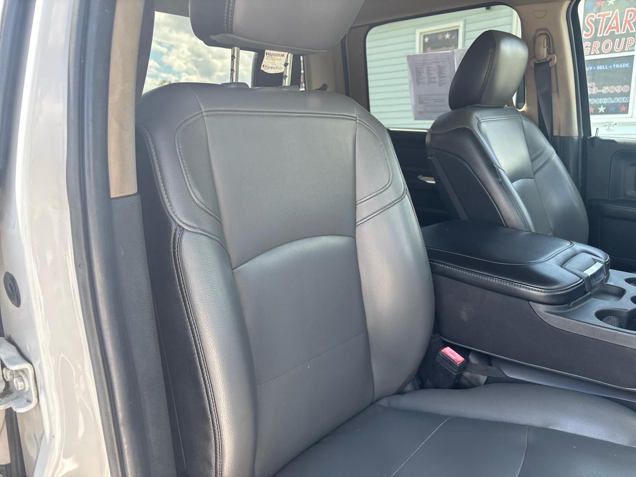 RAM 3500 Chassis Cab Tradesman 2WD Crew Cab 60" CA 172.4" WB 2019