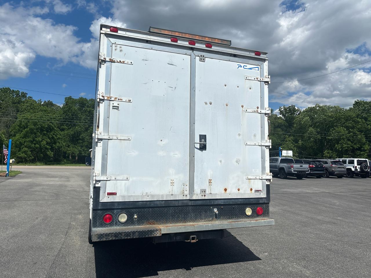 Ford Econoline Commercial Cutaway E-450 Super Duty 158" WB DRW 2002
