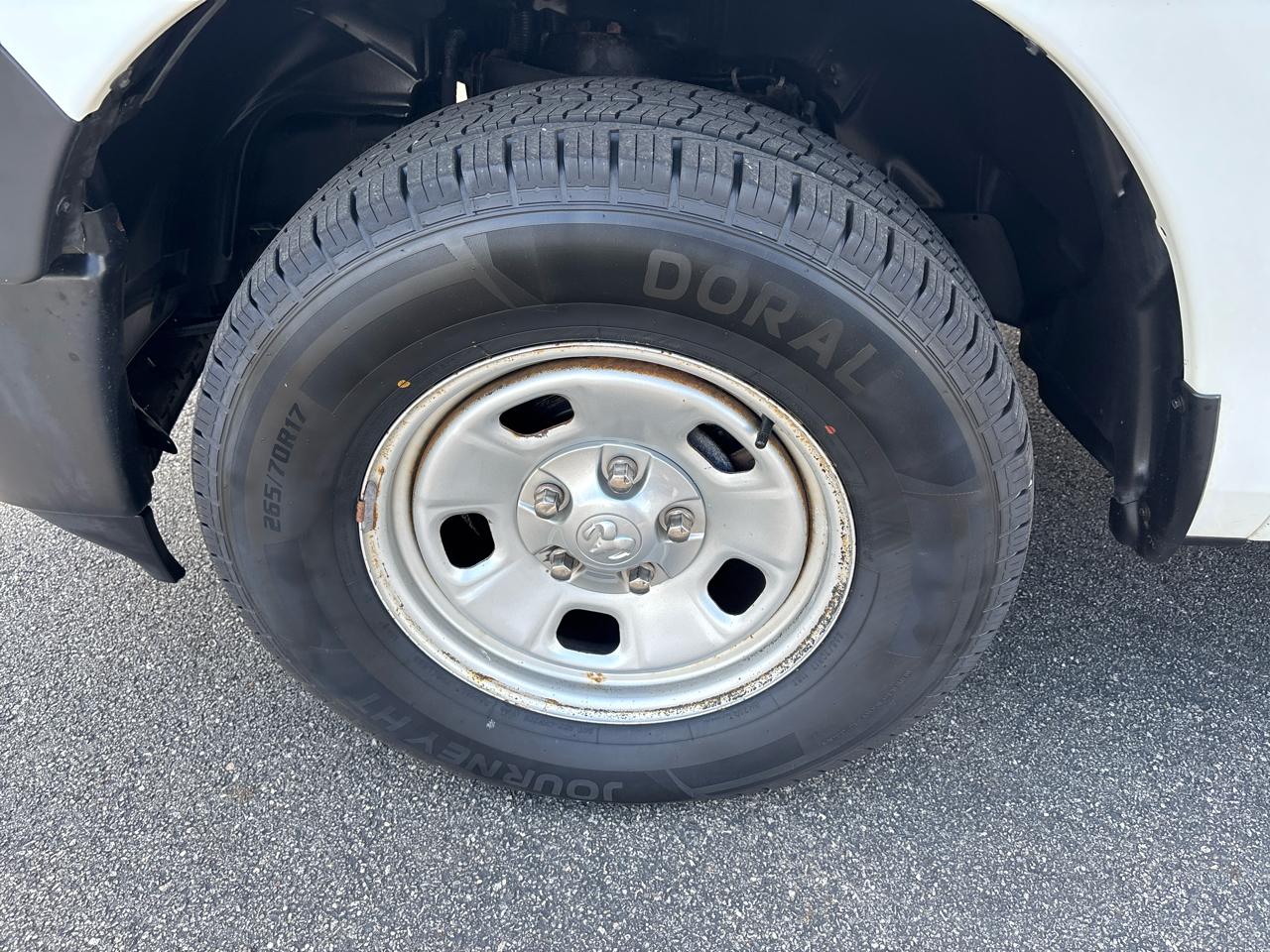 RAM 1500 4WD Quad Cab 140.5" Tradesman 2016