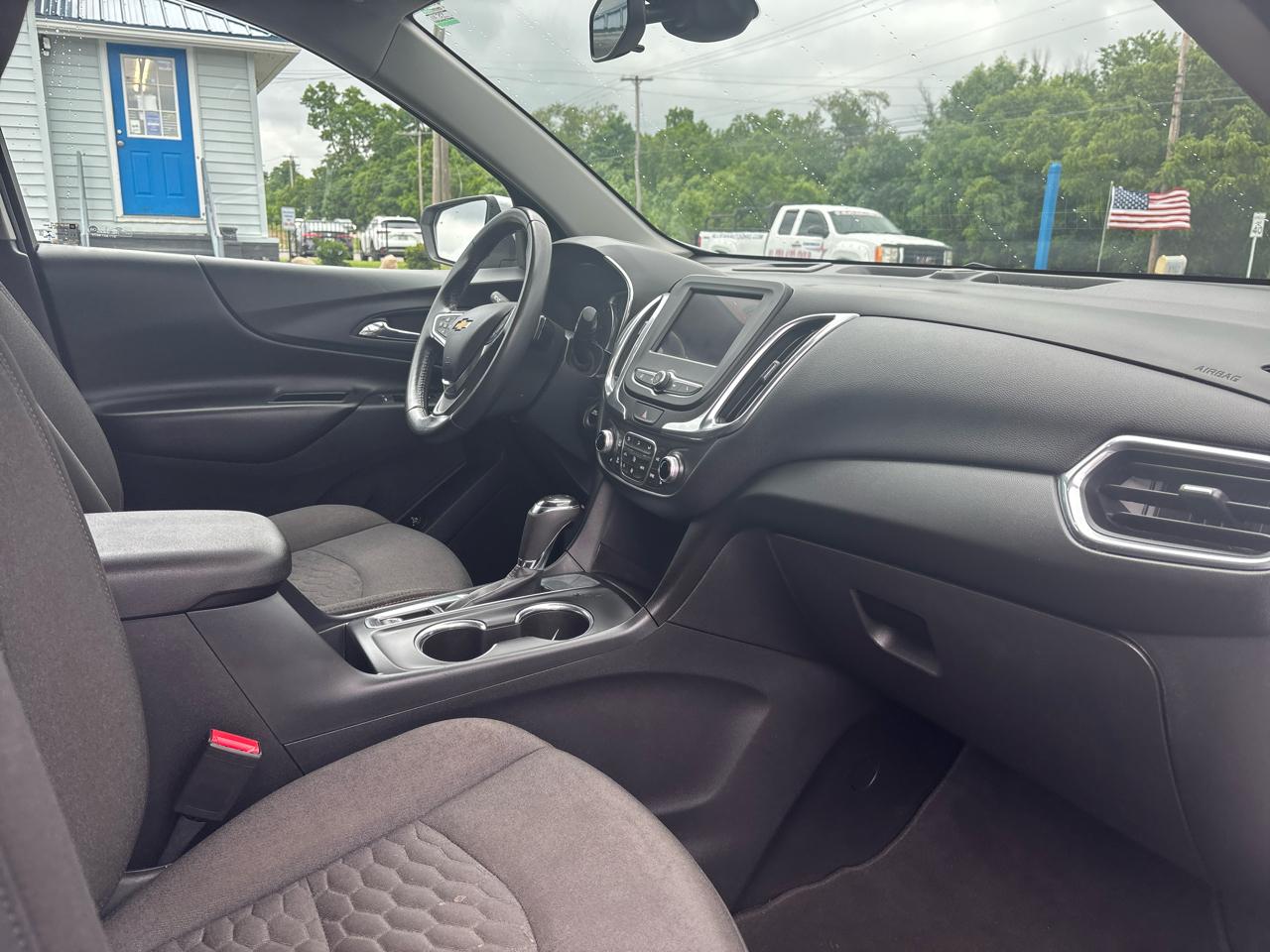 Chevrolet Equinox FWD 4dr LT w/2FL 2020