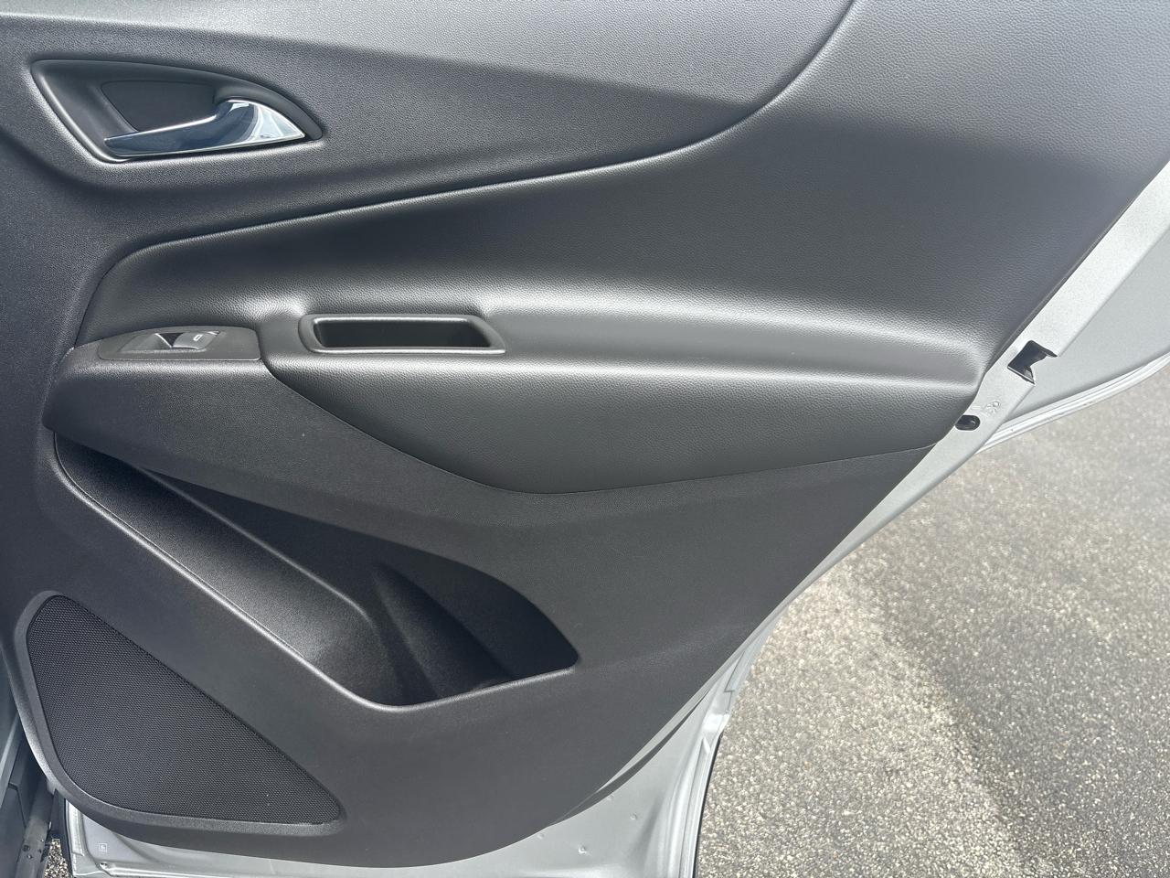 Chevrolet Equinox FWD 4dr LT w/2FL 2020