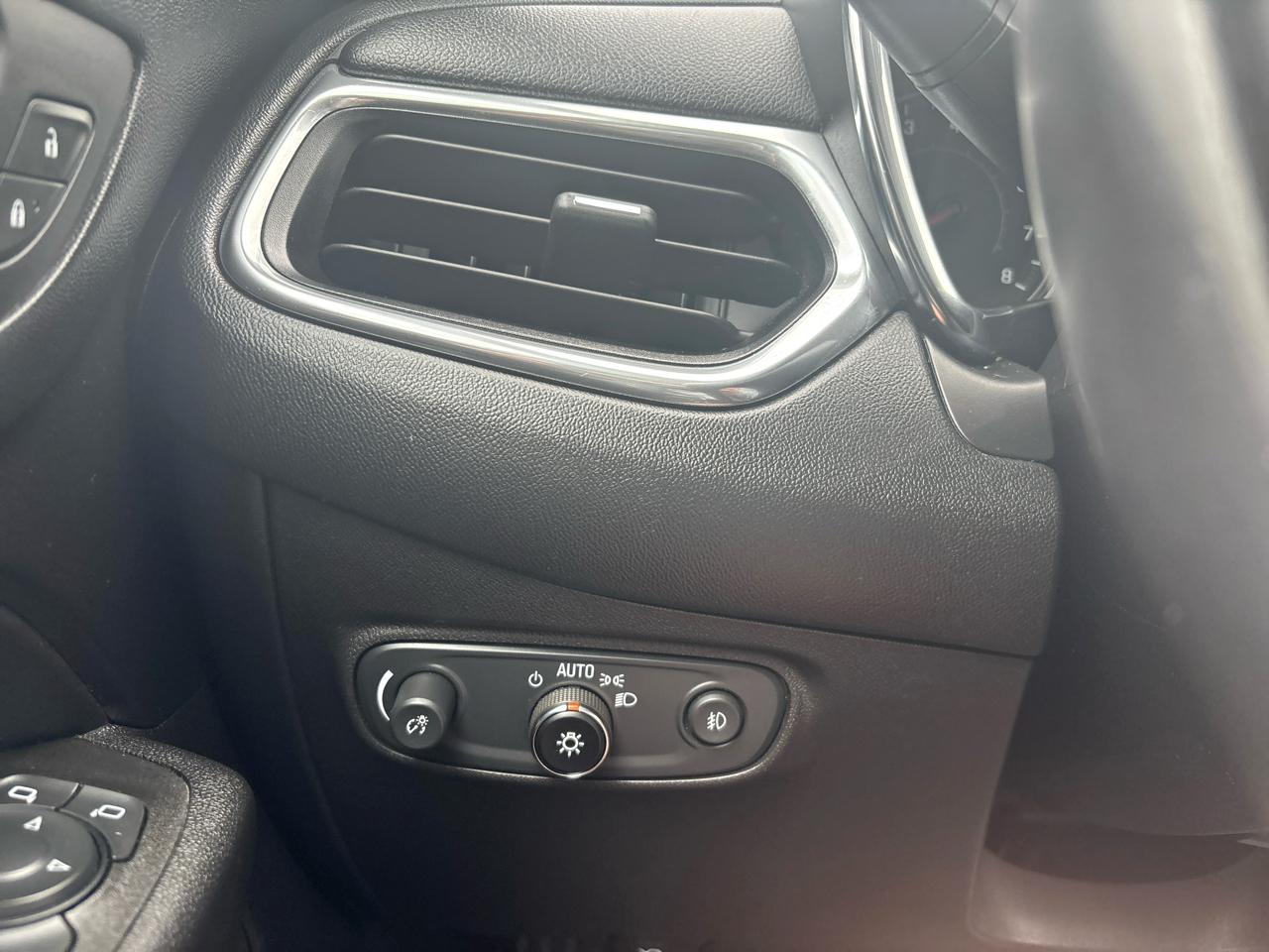 Chevrolet Equinox FWD 4dr LT w/2FL 2020