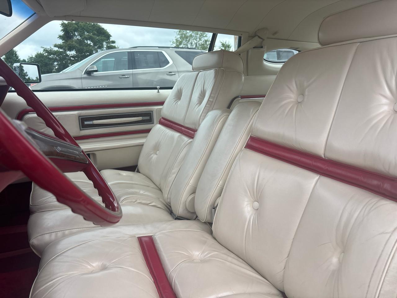 Lincoln Continental  1975