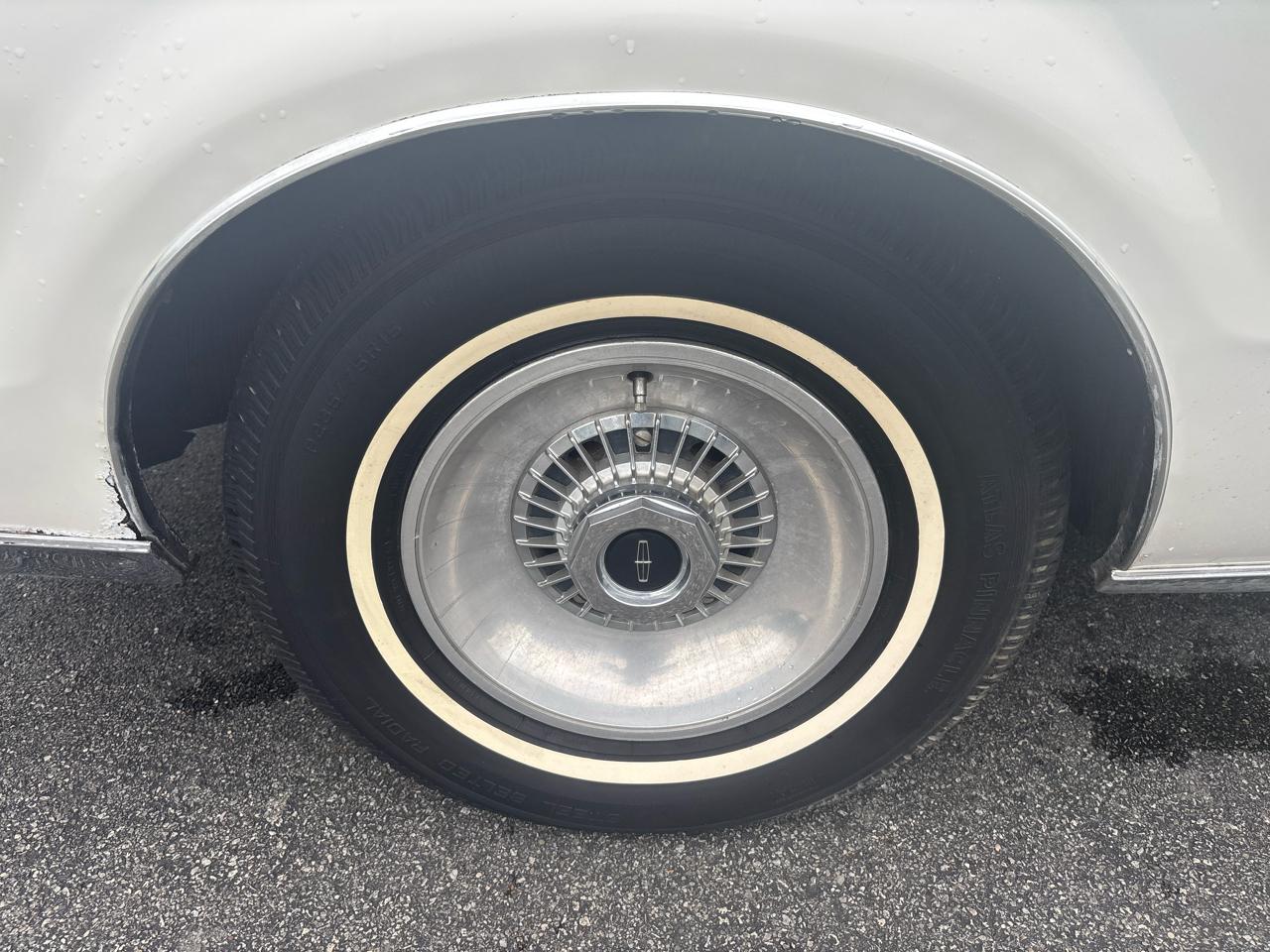 Lincoln Continental  1975