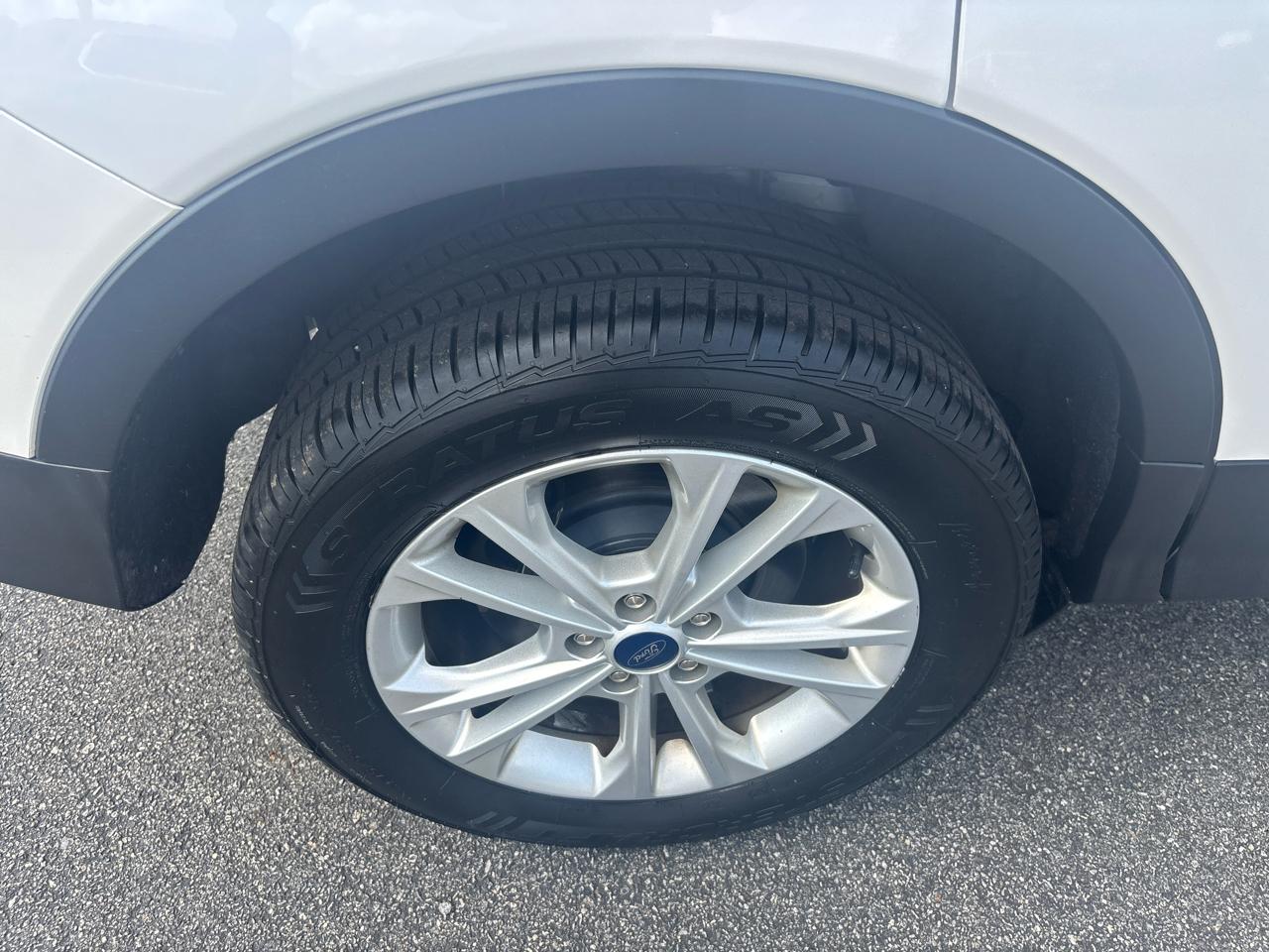 Ford Escape SEL FWD 2018