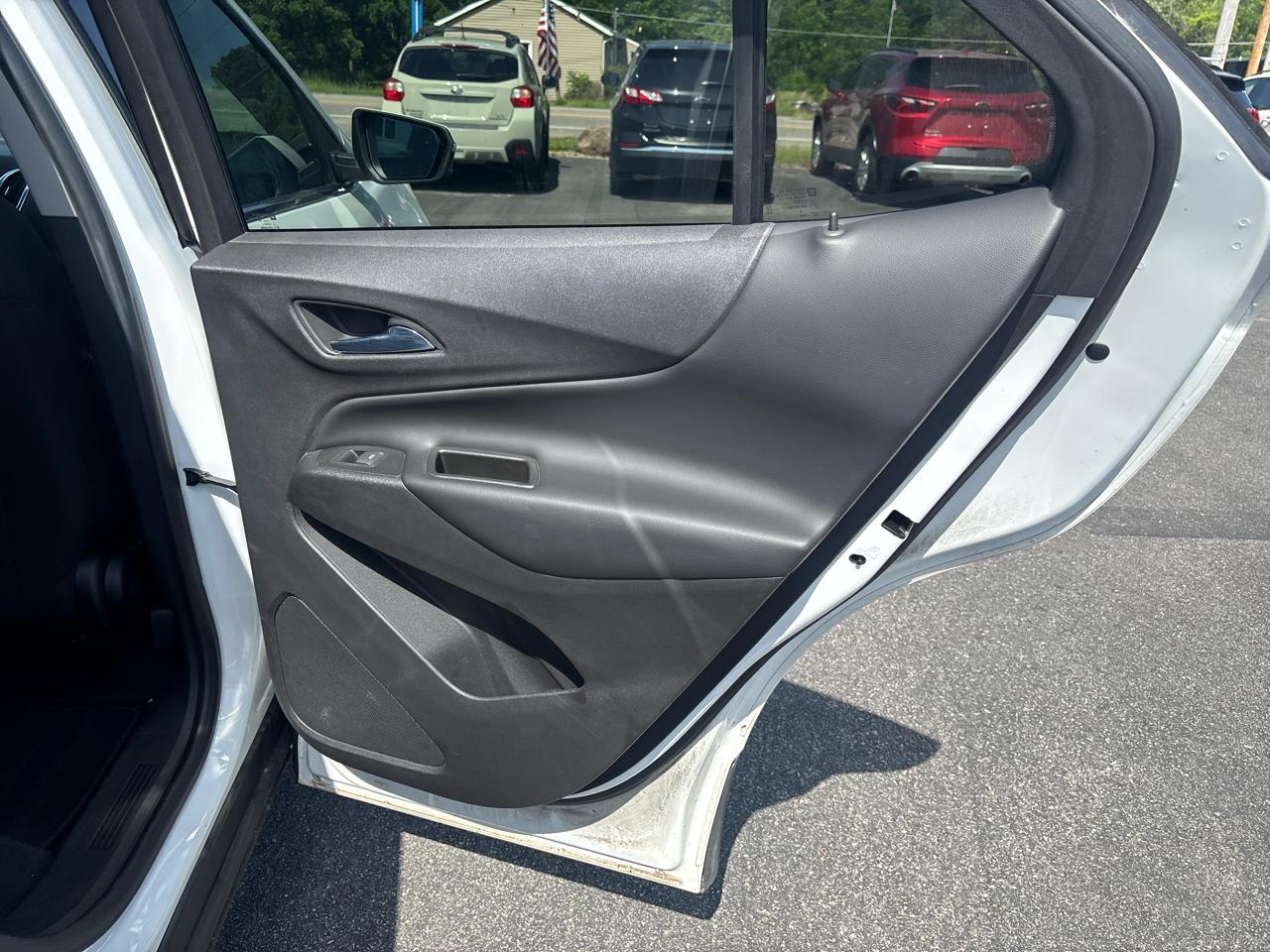 Chevrolet Equinox FWD 4dr LT w/1LT 2018