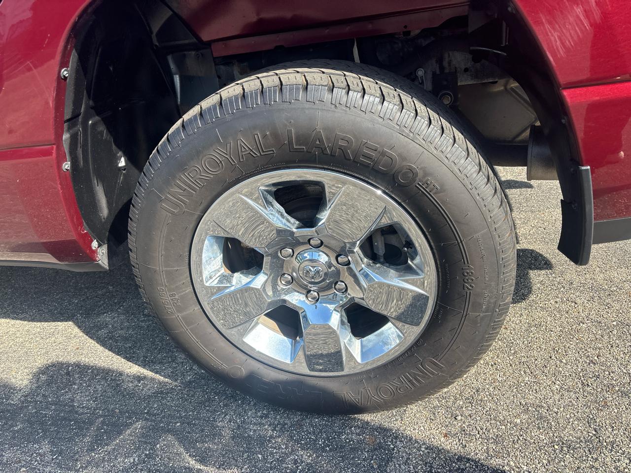 RAM 1500 Big Horn 4x4 Crew Cab 6'4" Box 2022