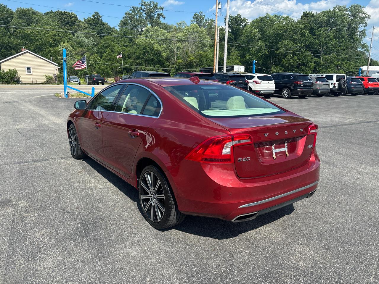 Volvo S60 Inscription 4dr Sdn T5 Premier AWD 2016