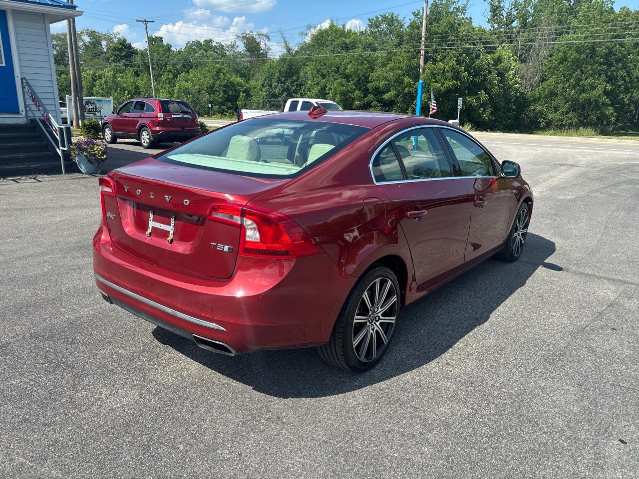 Volvo S60 Inscription 4dr Sdn T5 Premier AWD 2016
