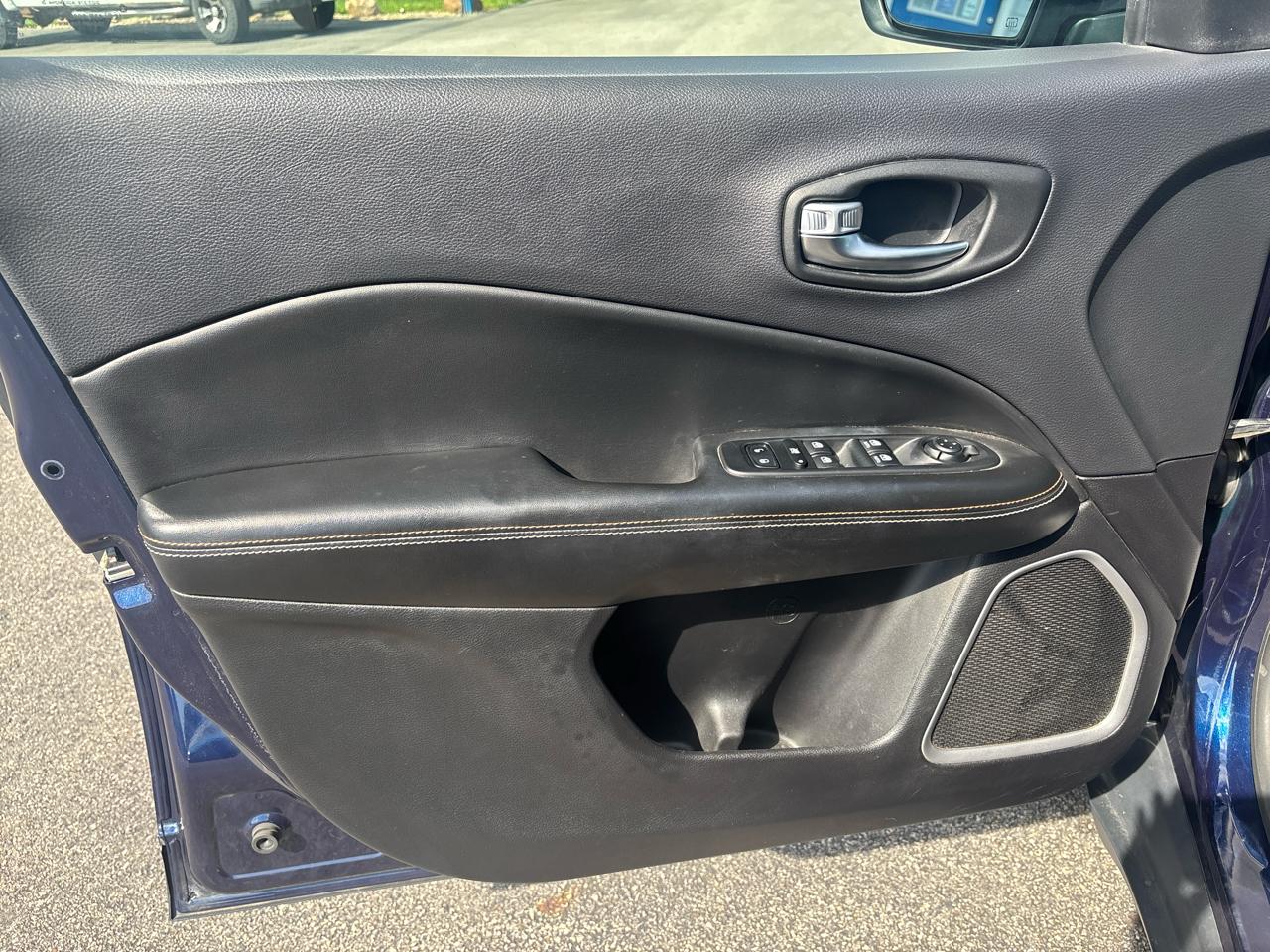 Jeep Compass Latitude FWD 2018