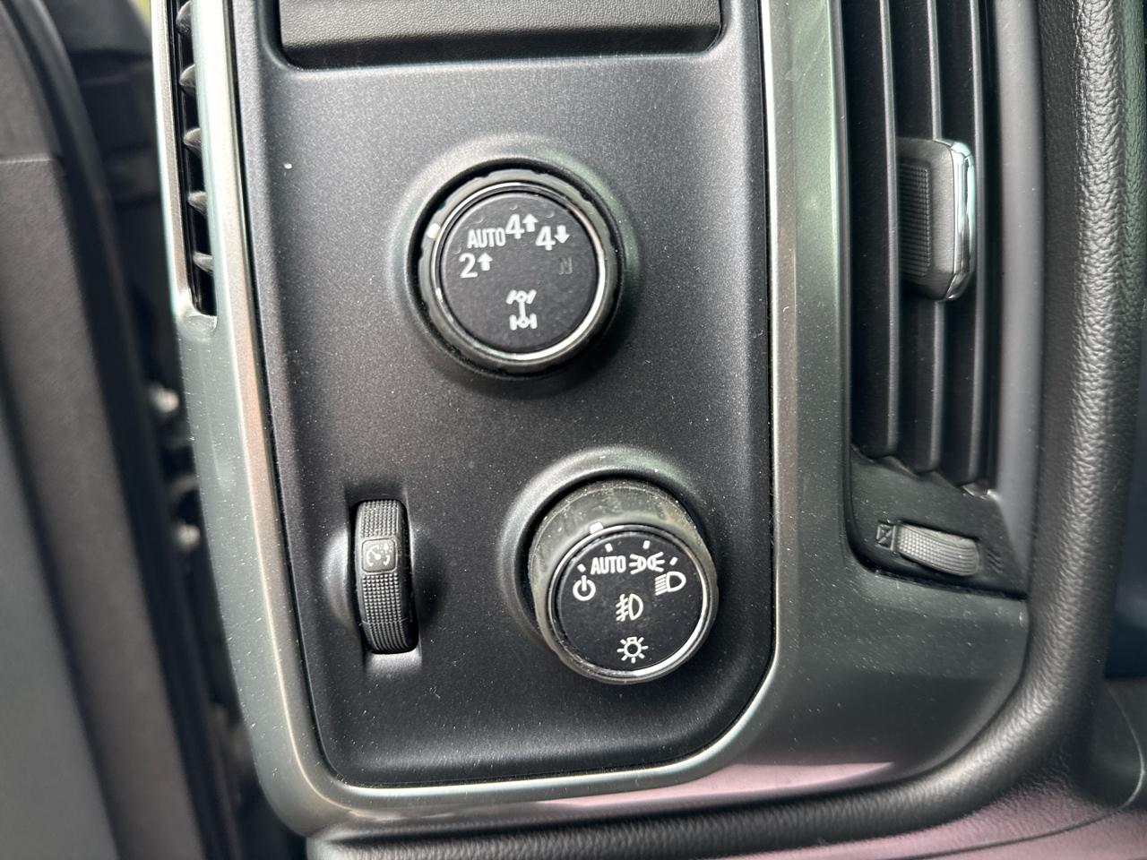 Chevrolet Silverado 1500 4WD Double Cab 143.5" LT w/1LT 2018