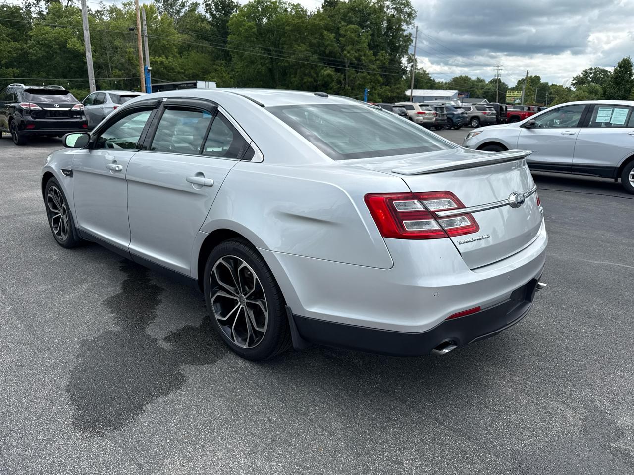 Ford Taurus SHO AWD 2018