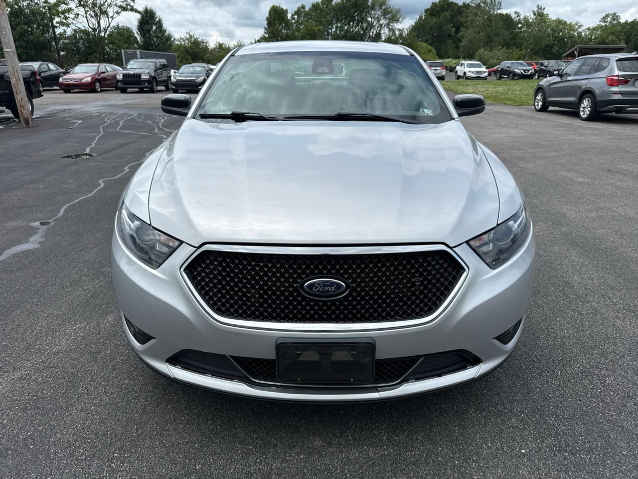 Ford Taurus SHO AWD 2018