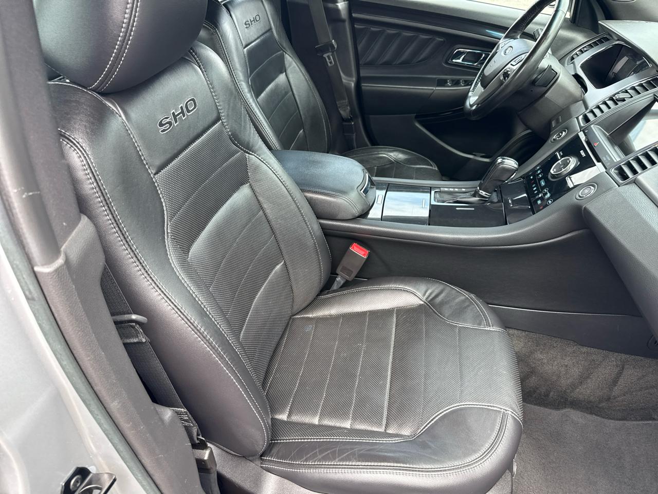 Ford Taurus SHO AWD 2018