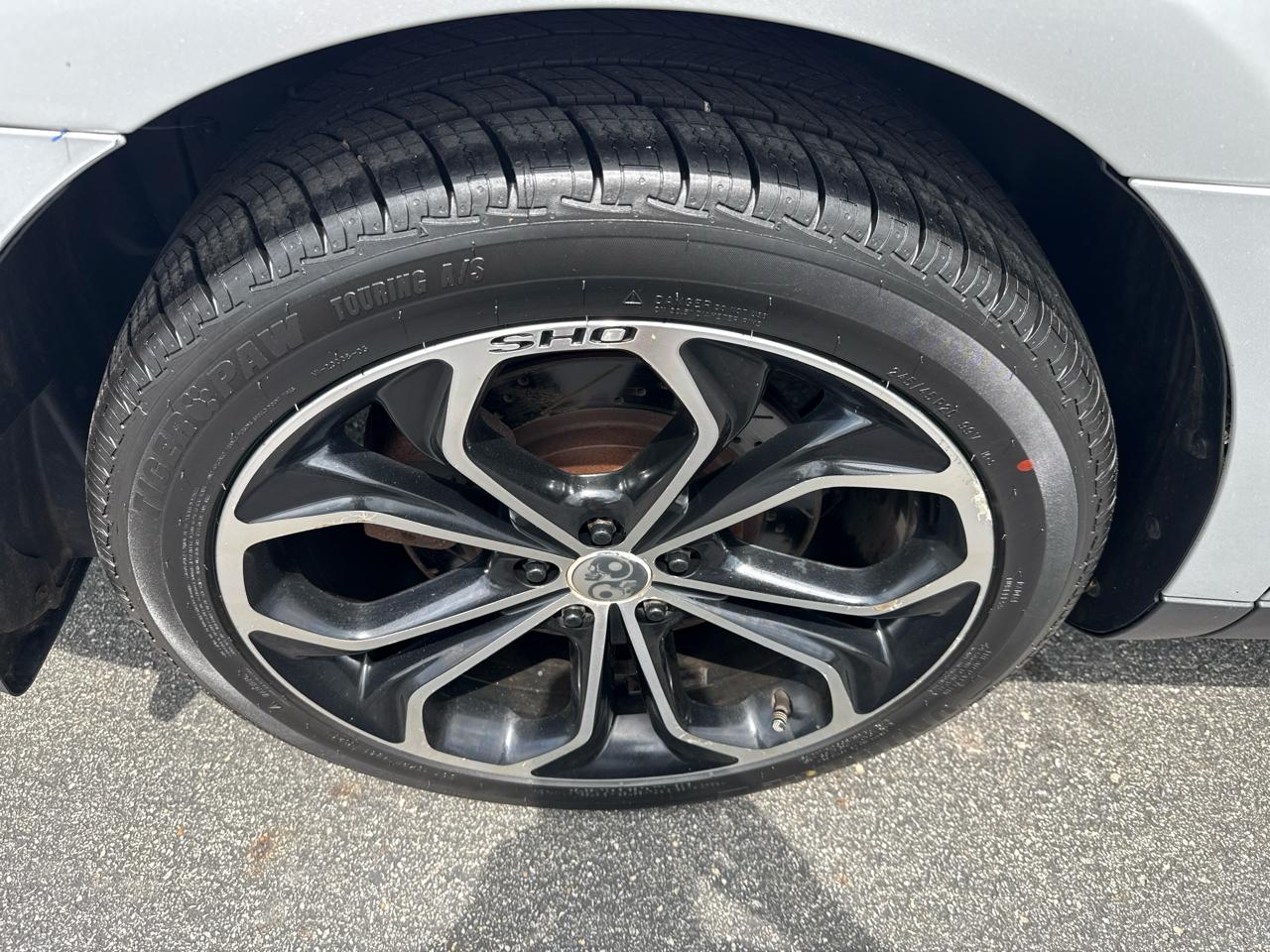 Ford Taurus SHO AWD 2018