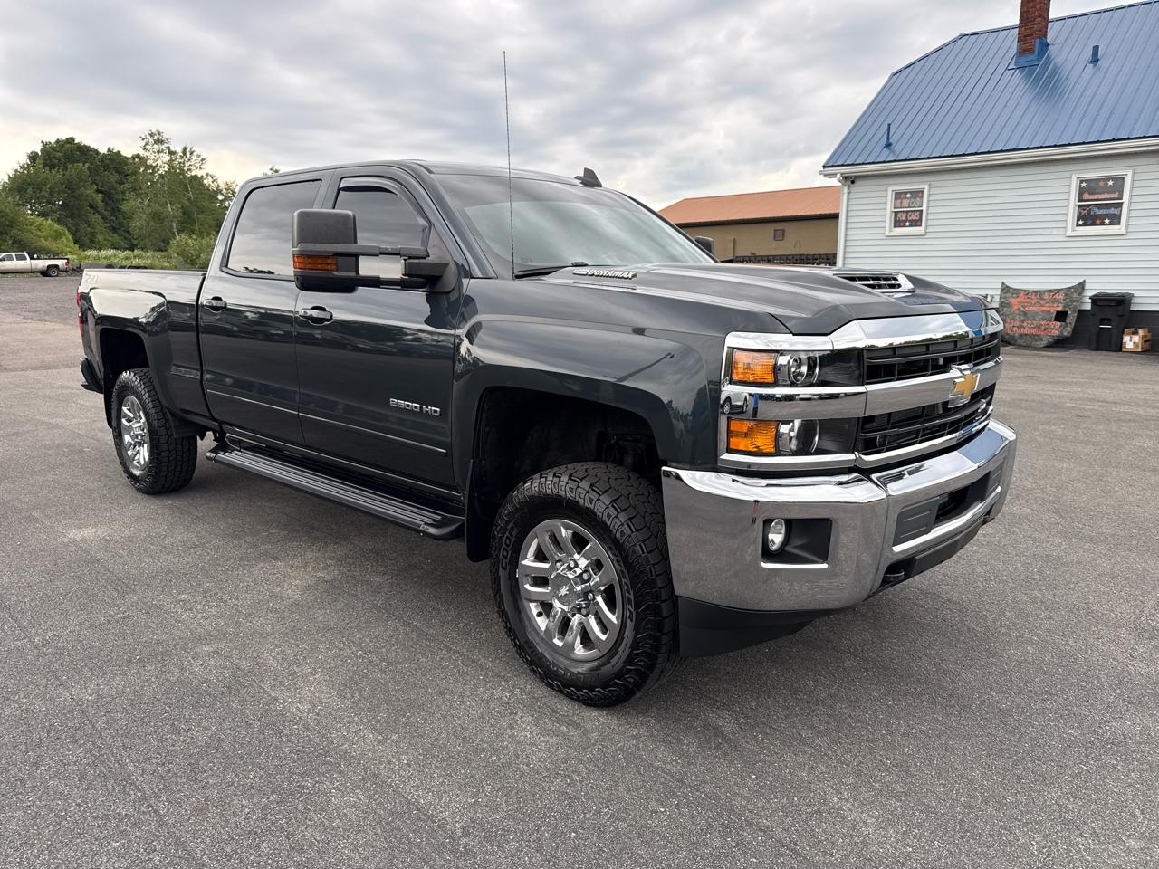 Chevrolet Silverado 2500HD 4WD Crew Cab 153.7" LT 2019