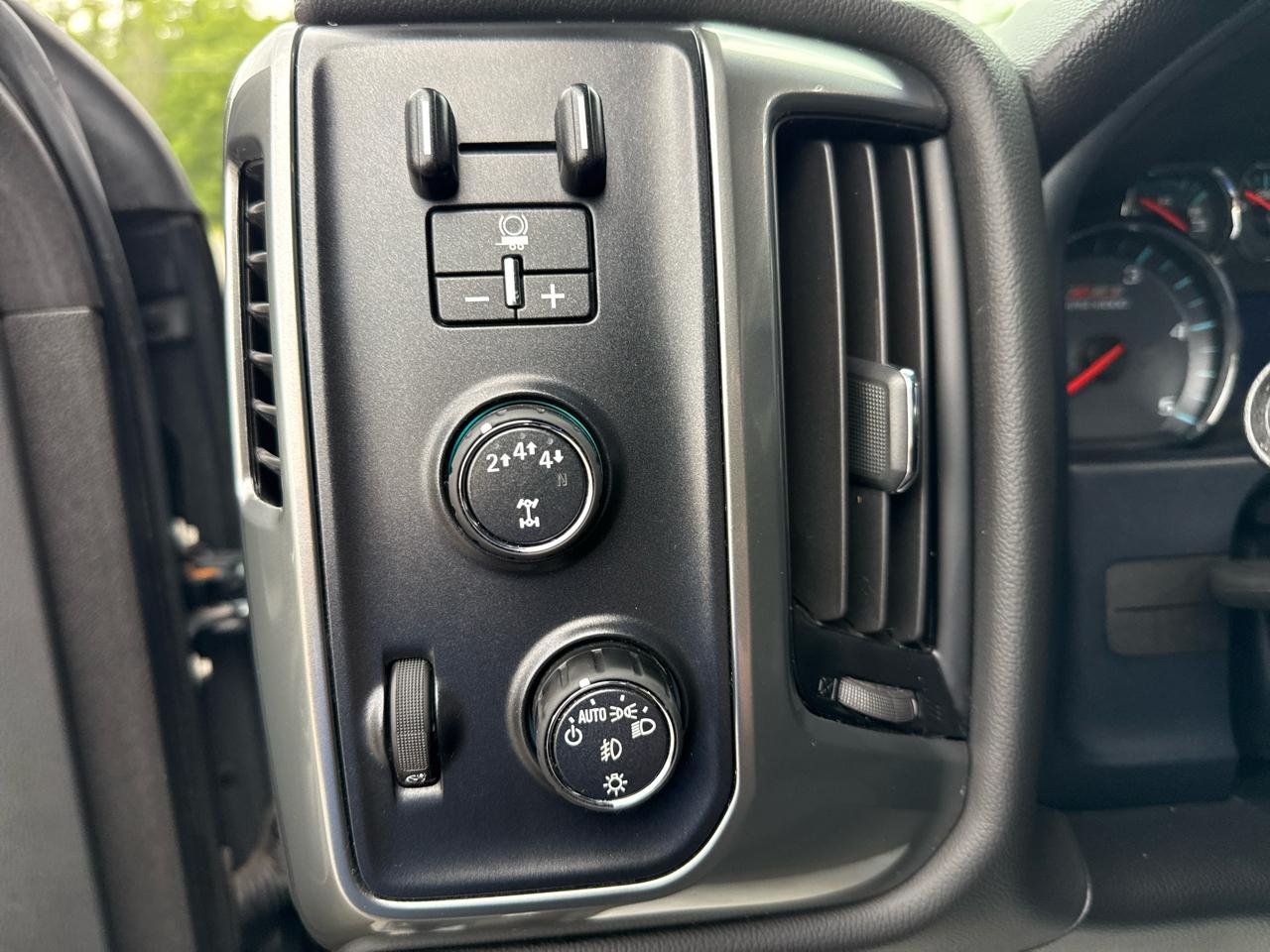 Chevrolet Silverado 2500HD 4WD Crew Cab 153.7" LT 2019
