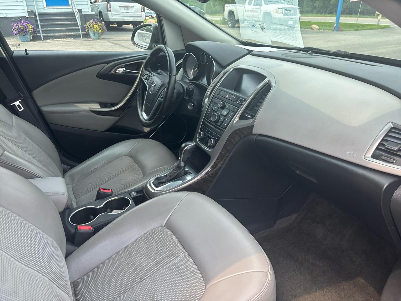 Buick Verano 4dr Sdn Sport Touring 2017
