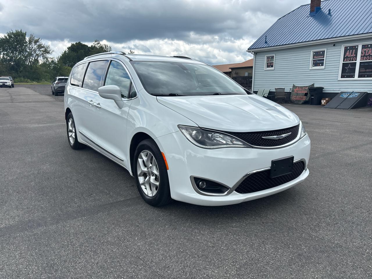 Chrysler Pacifica Touring-L Plus FWD 2017