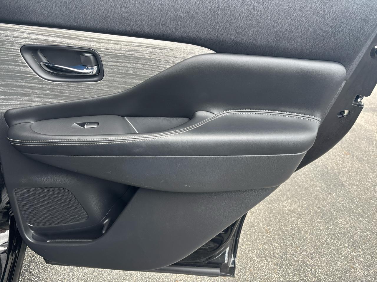 Nissan Murano AWD 4dr Platinum 2015