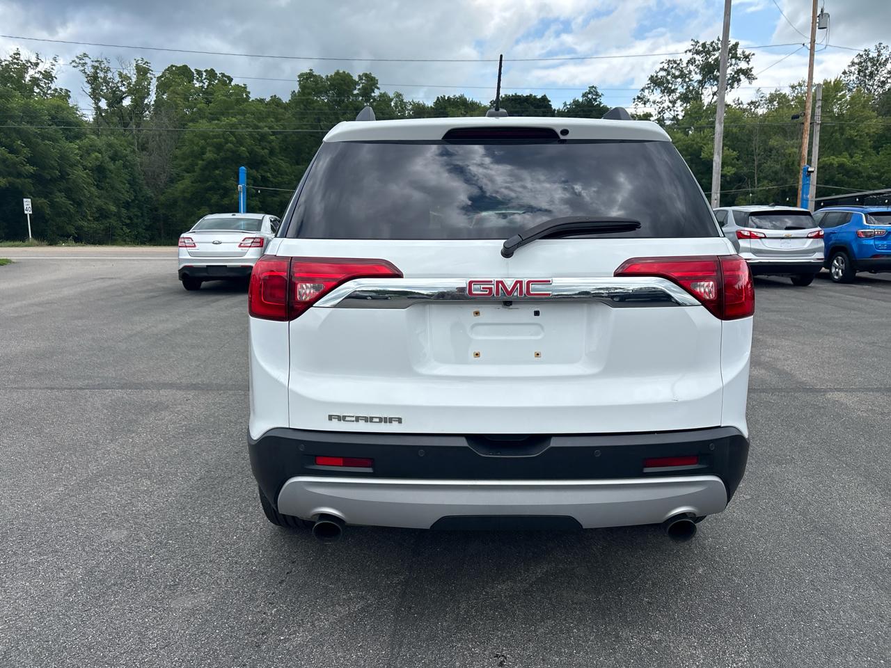 GMC Acadia FWD 4dr SLE w/SLE-2 2018