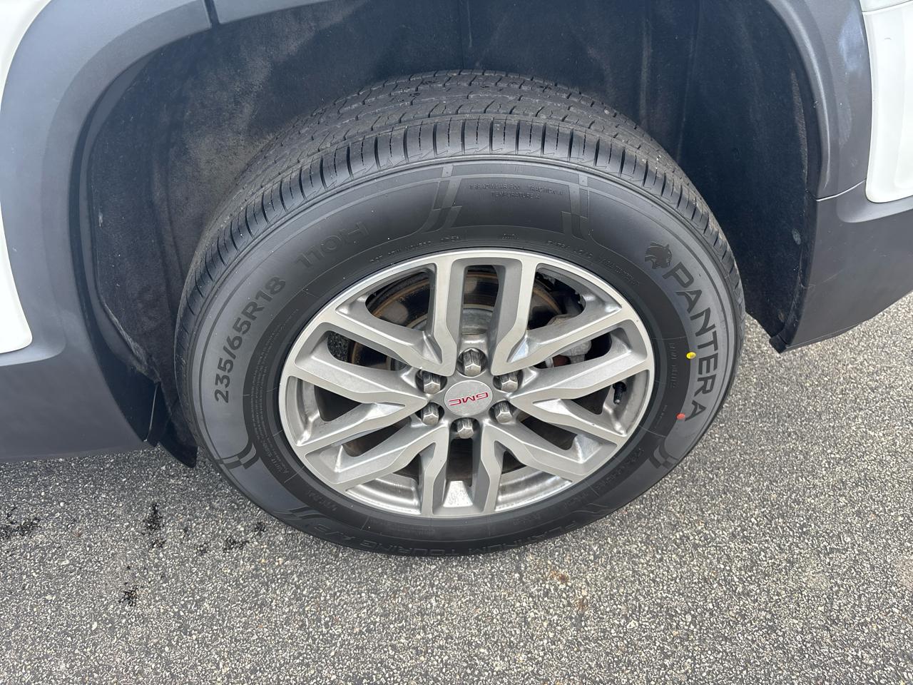 GMC Acadia FWD 4dr SLE w/SLE-2 2018