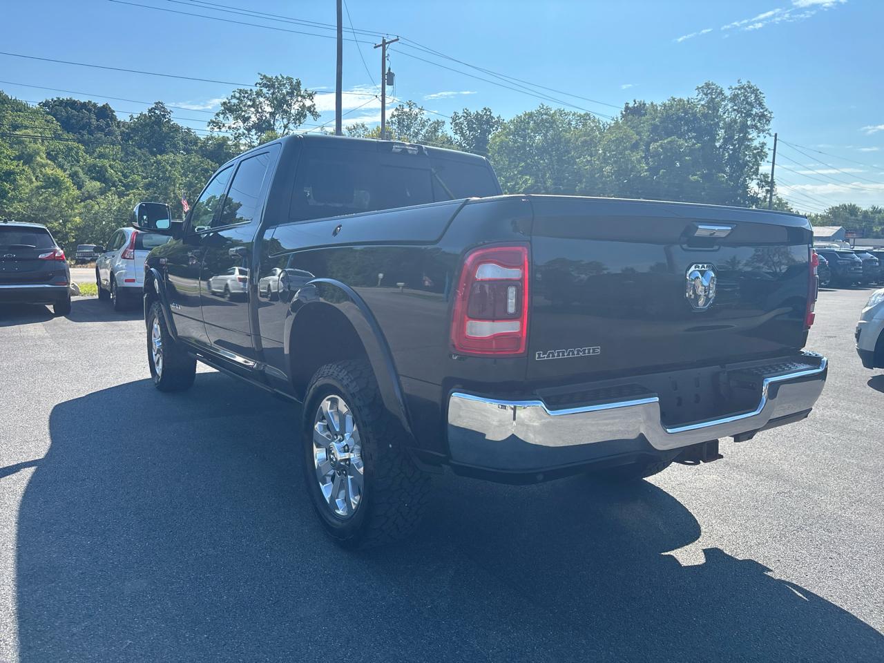 RAM 2500 Laramie 4x4 Crew Cab 6'4" Box 2019
