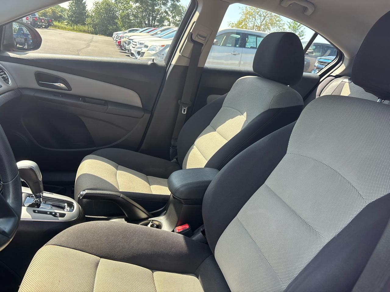Chevrolet Cruze 4dr Sdn Auto LS 2015