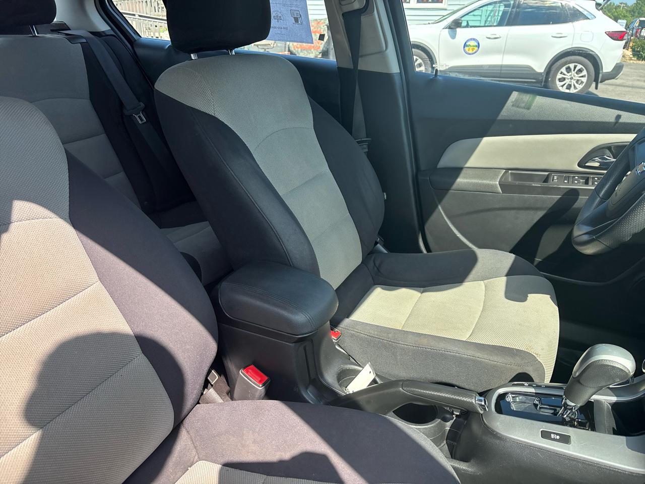 Chevrolet Cruze 4dr Sdn Auto LS 2015
