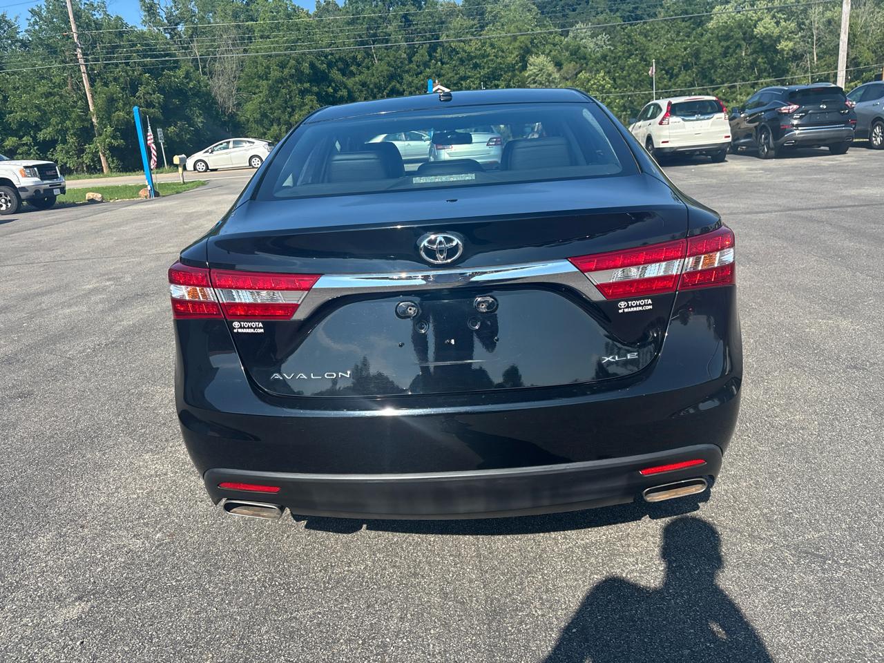 Toyota Avalon 4dr Sdn XLE Premium (Natl) 2013