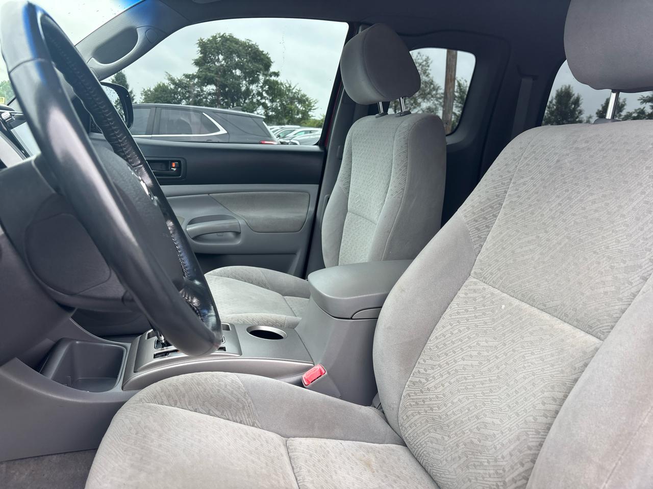 Toyota Tacoma 4WD Access V6 MT (Natl) 2007