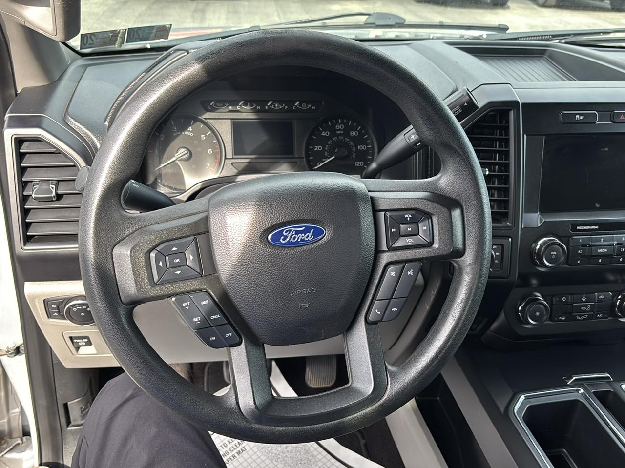 Ford F-150 XL 4WD SuperCrew 5.5' Box 2019
