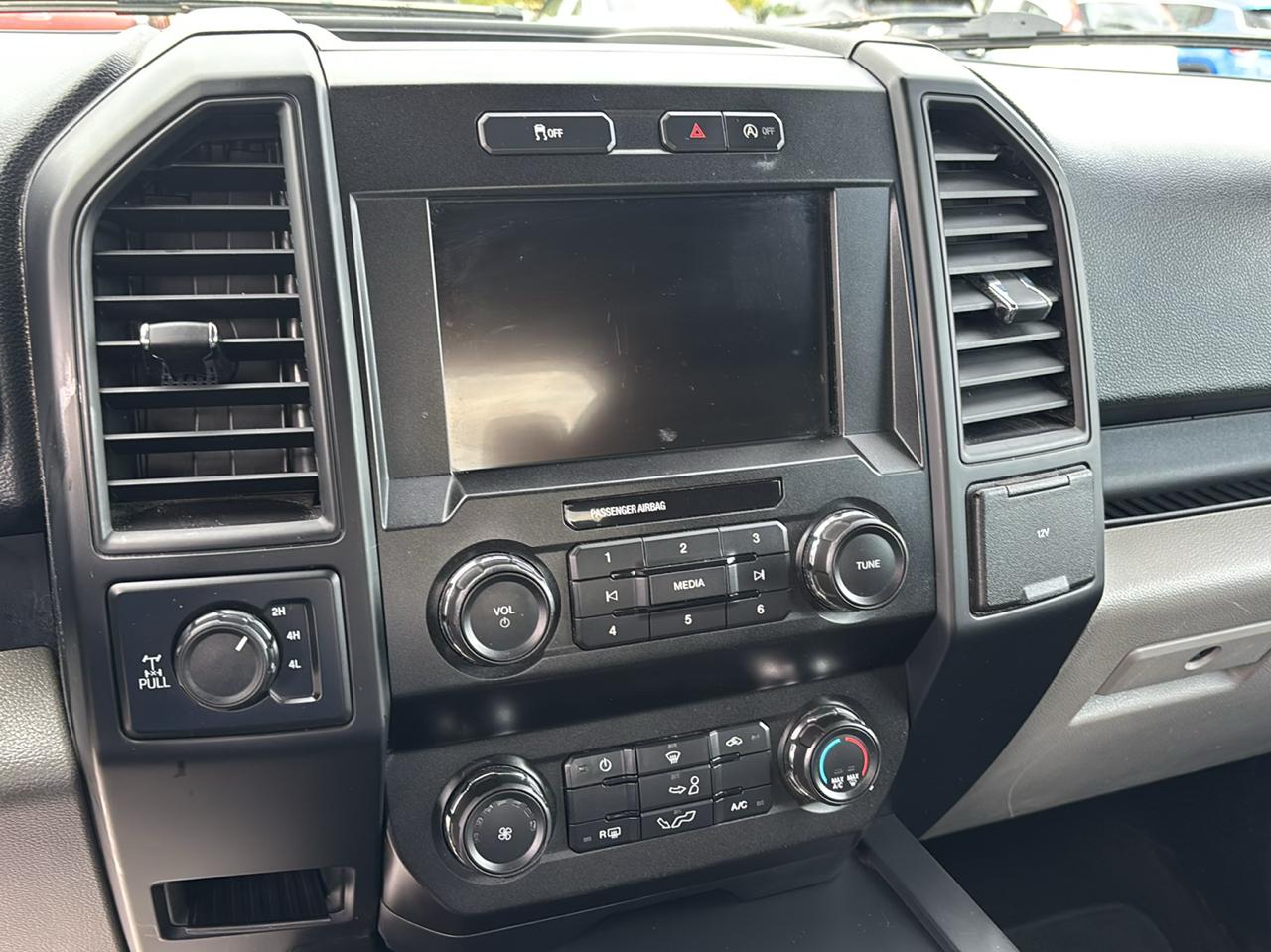 Ford F-150 XL 4WD SuperCrew 5.5' Box 2019
