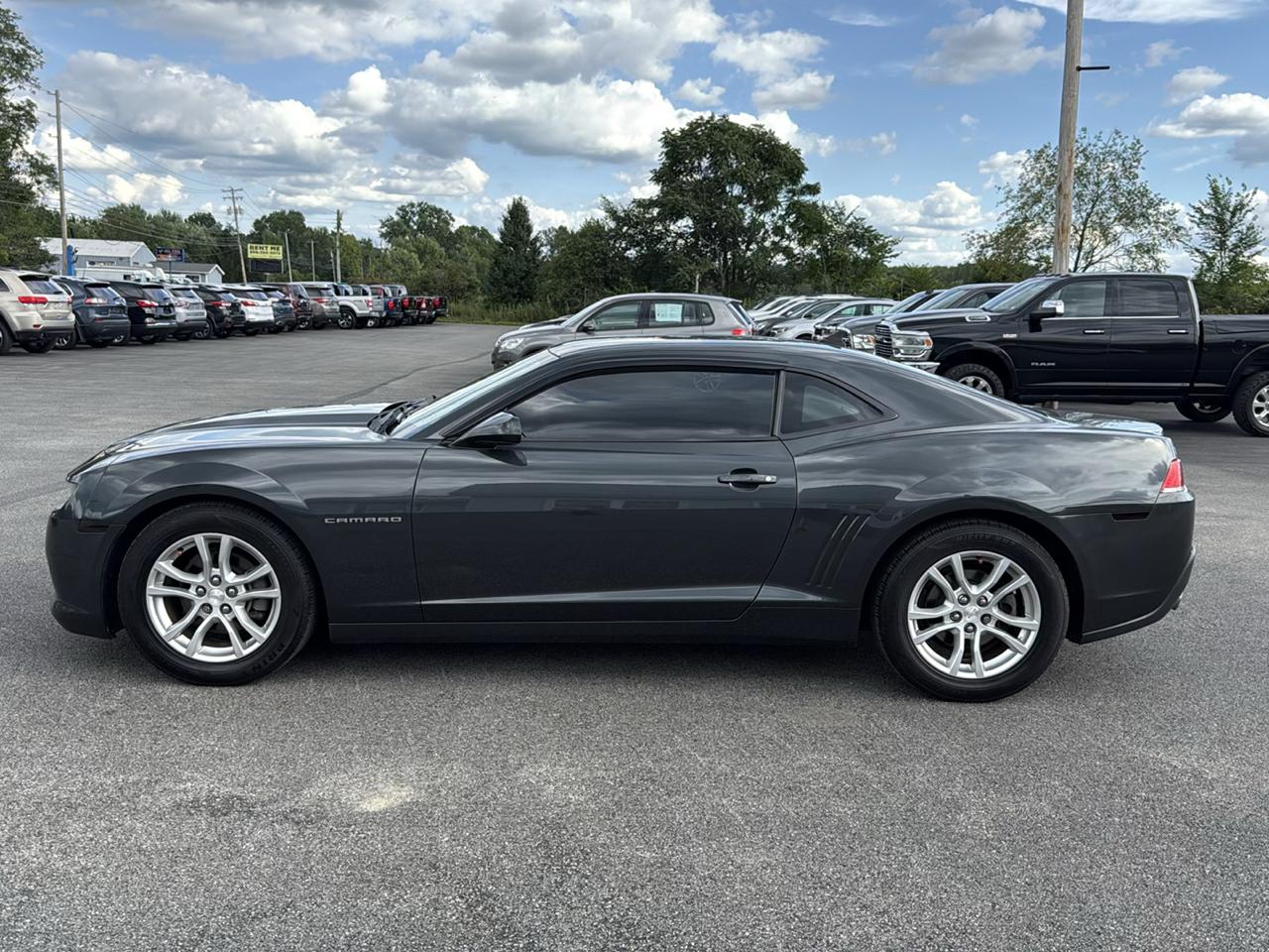 Chevrolet Camaro 2dr Cpe LS w/2LS 2015