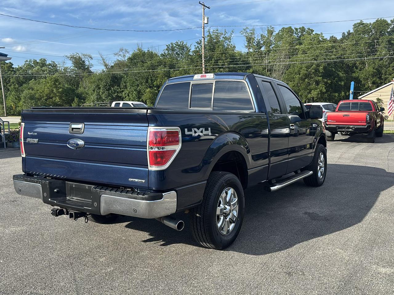 Ford F-150 4WD SuperCab 145" XL 2014