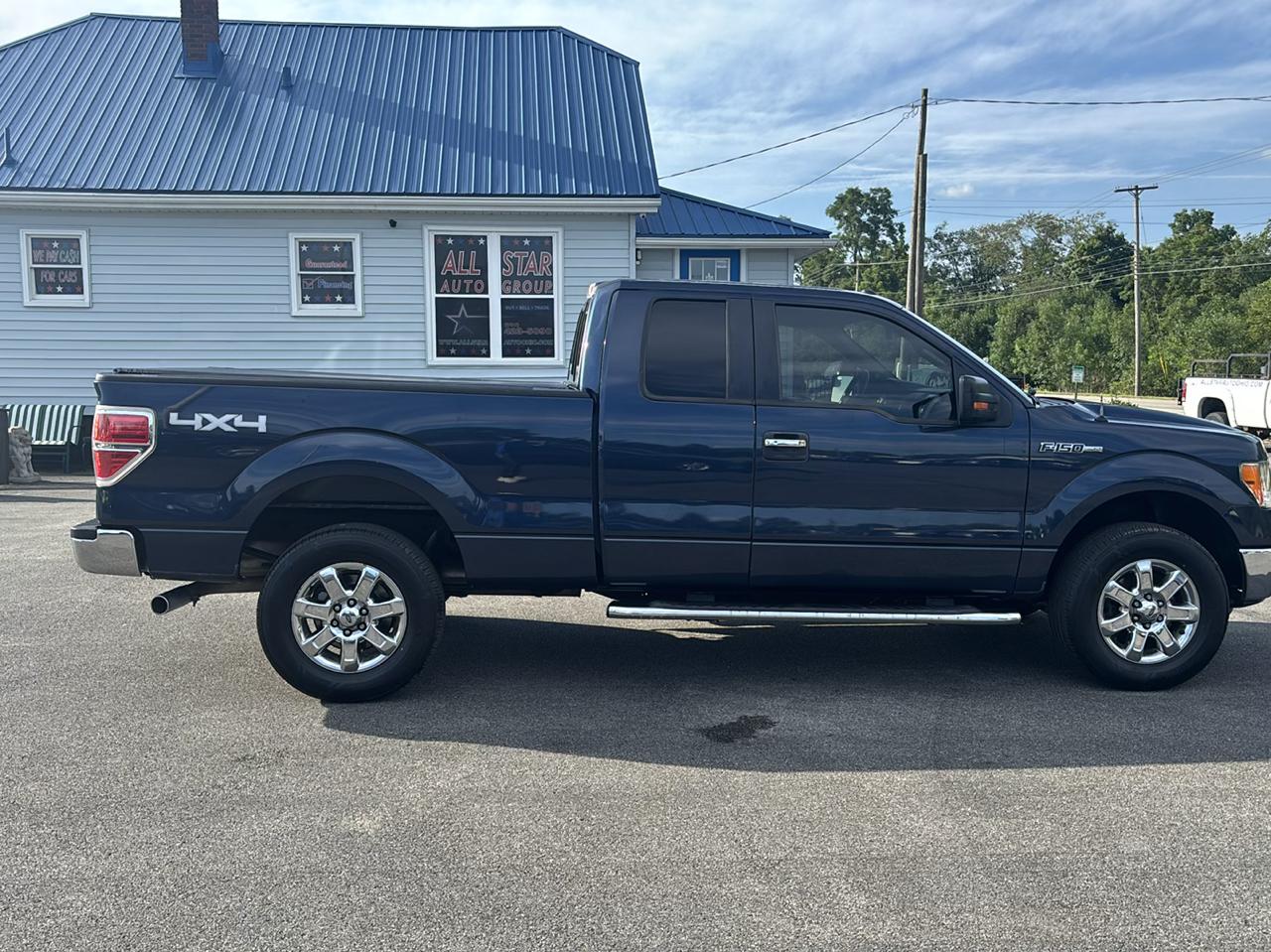 Ford F-150 4WD SuperCab 145" XL 2014